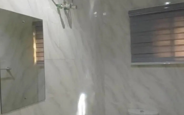 Aquarian 2 Bedrooms Apartment