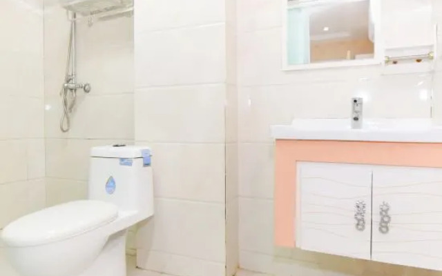 Bengbu Juyuan Theme Hotel