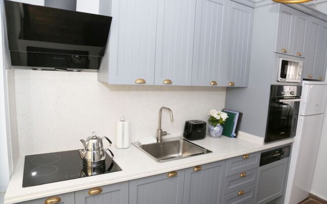 Huma Suites