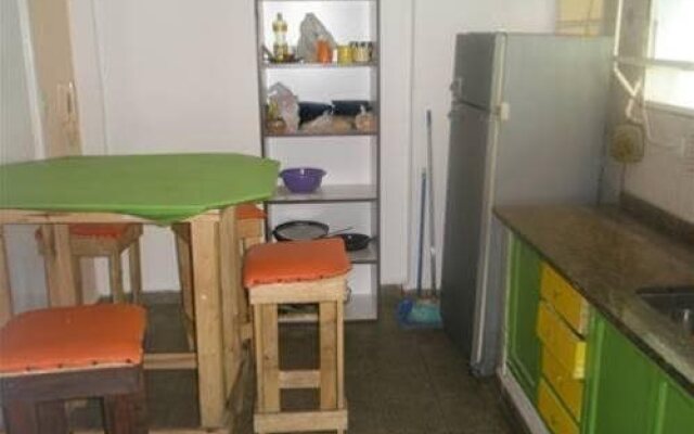 Pomelo Hostel