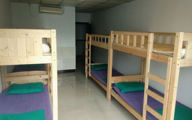 Foshan school age Youth Hostel