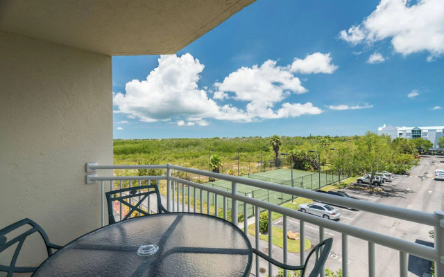 Sunrise Suites Resort