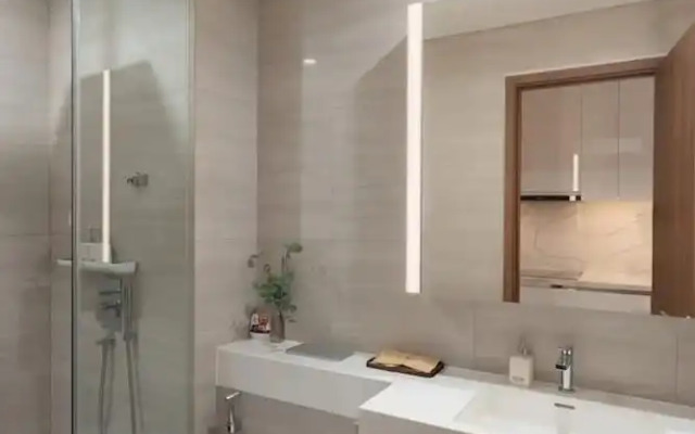 The Metropole The Galleria The Crest