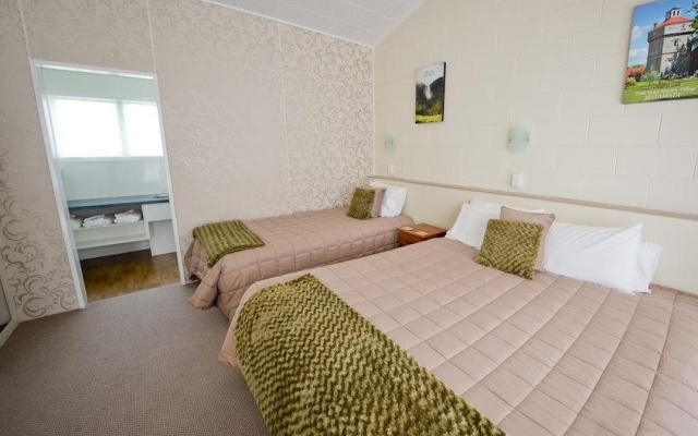 Tower Road Motel – Guest Rooms – Matamata