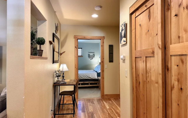 River Song Cabin 3 Bedroom Home