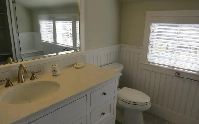 6 Crocker Rise Four Bedroom House