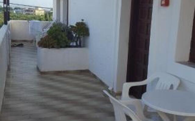 Aeolos Hotel Apartments