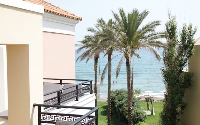 Alexandra Beach Hotel