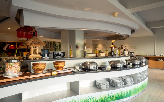 EDEN Hotel Kuta Bali
