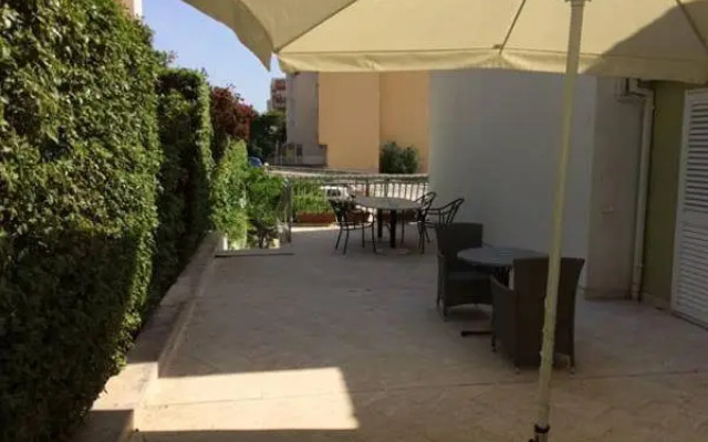 Private Accomodation Madunic