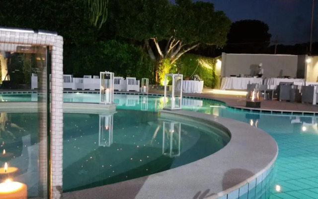 Sunshine Hotel & Spa