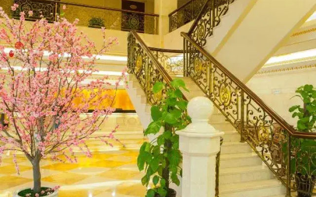 Taihua Hotel