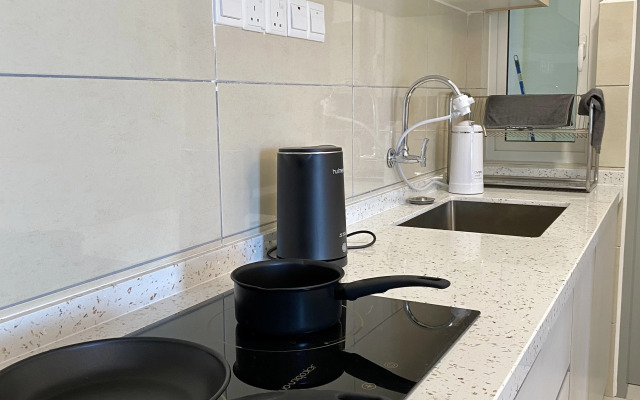 TR Residence Near Titiwangsa LRT By Iconique