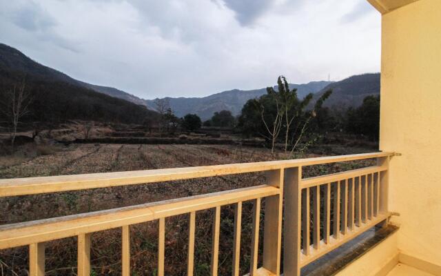 OYO 36896 Sanvi Resort