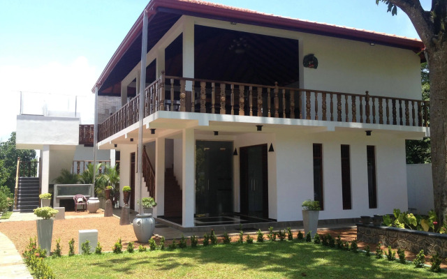 Rockery Villa