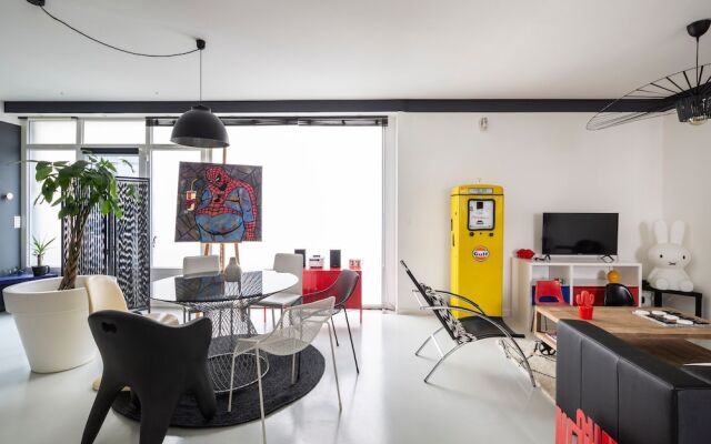 Le 32 - Loft Pop Art - 3 Chambres Avec Parking Privé