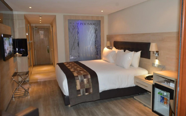 Anezi Tower Hotel
