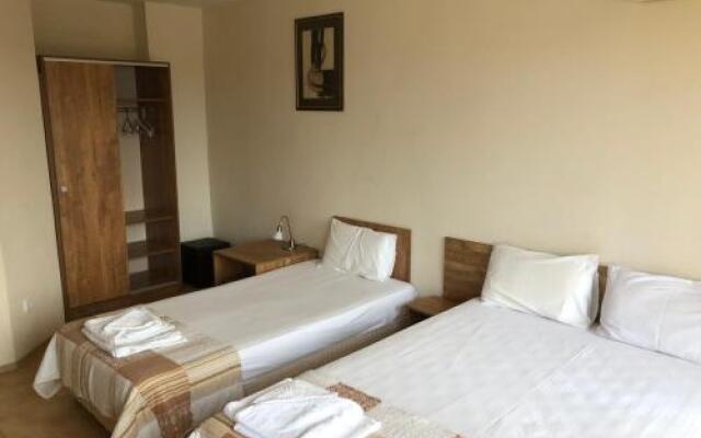 Guest House Yug