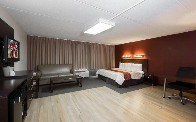 Red Roof Inn PLUS+ Boston - Woburn/ Burlington