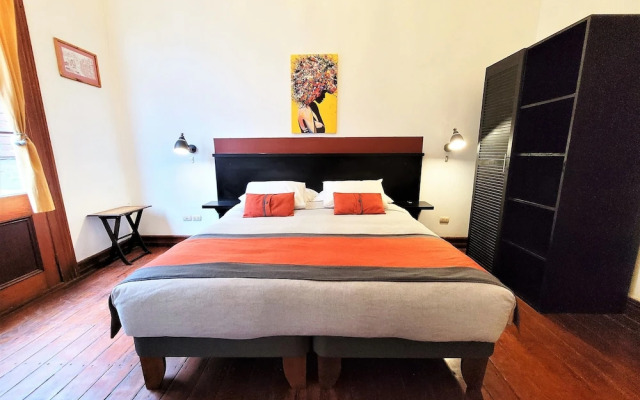 Maki Hostels & Suites Valparaiso