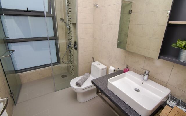 The Robertson By Homes Asian B93