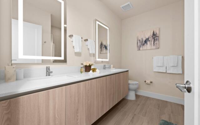 Cozy 3bd 3bath @HiddenForest with pool