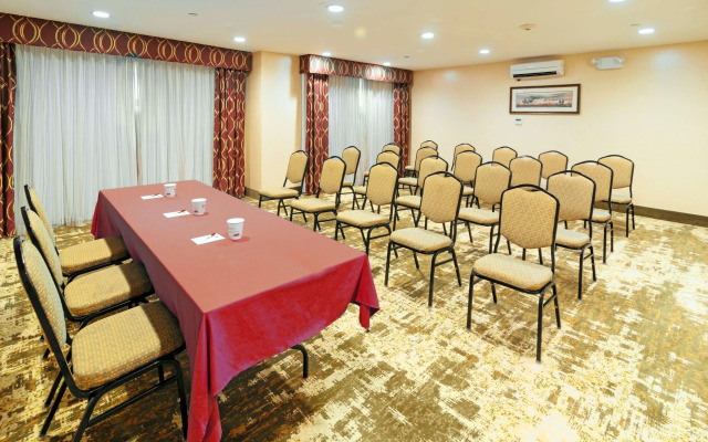 Best Western Plus Arena Hotel