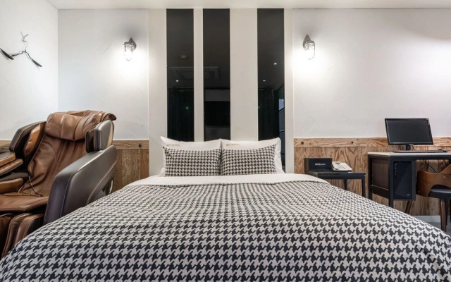 Yongin Yangji Banner Hotel