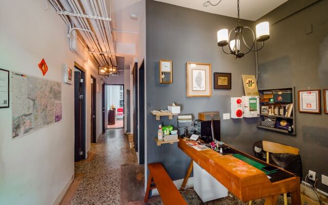 Tainan Weshare Hotel