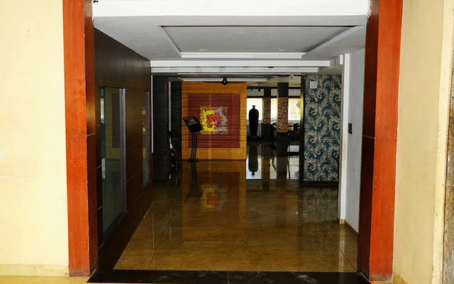Hotel Ashray