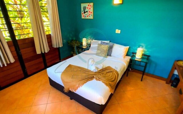 ZENHOUSE NIGHTCLIFF - 6BR Tropical Oasis