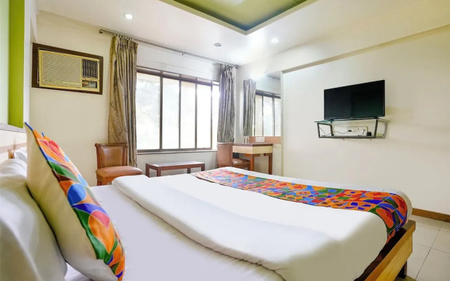 Fabhotel Guru Heritage