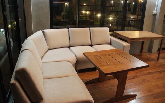 Baan Alisa Bed and Breakfast