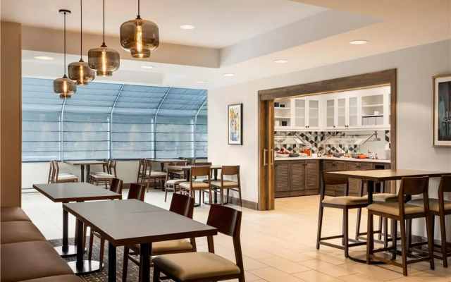 Hyatt Place Keystone / Dillon