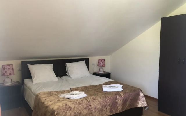 Check Inn Dilijan