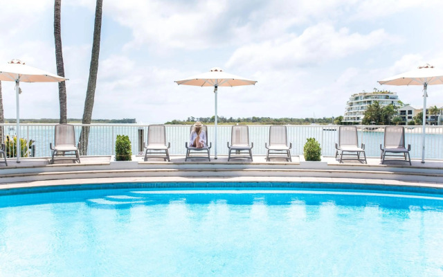 Noosa Pacific Resort