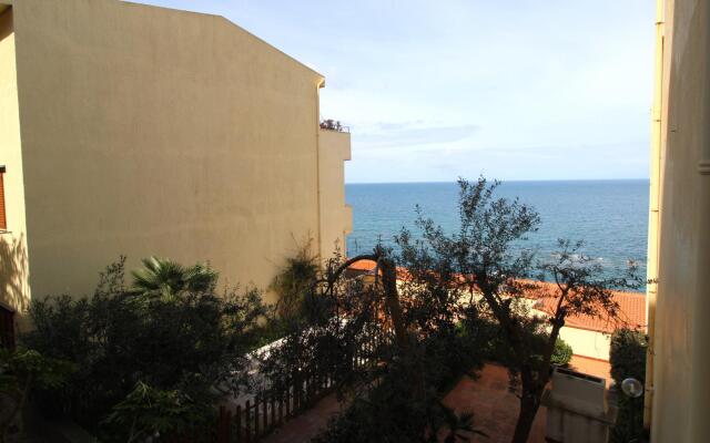 Welcomely - Marina Bay