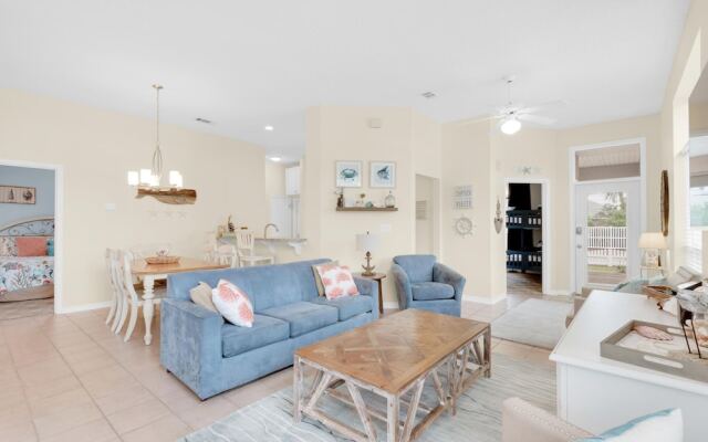 Bronze Star by the Sea