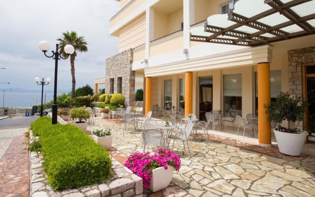 Akti Taygetos Conference Resort