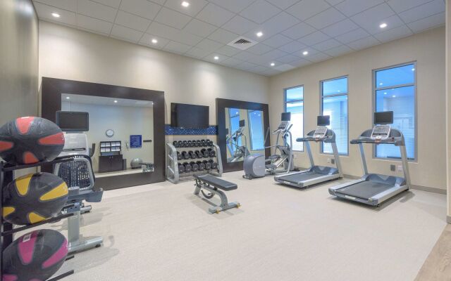 Hampton Inn & Suites Worcester