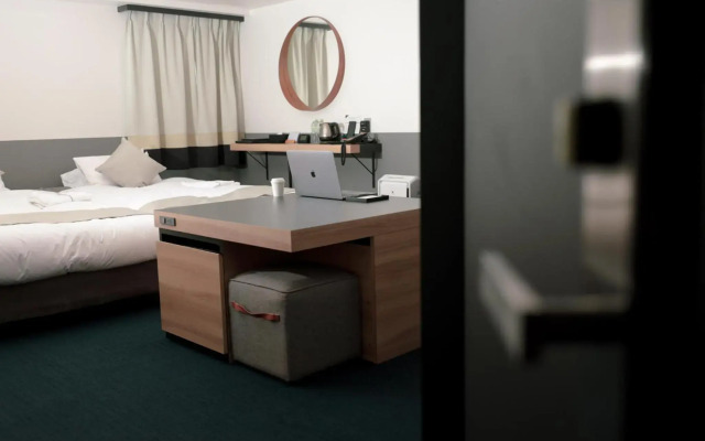 Tower Genova Airport Hotel & Conference Center