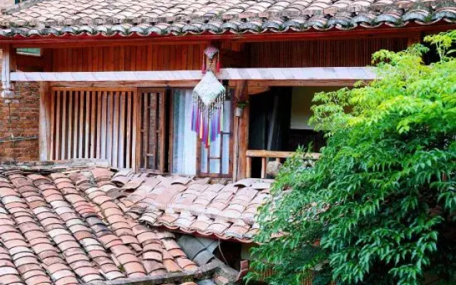 Nicuo Yeluo Inn