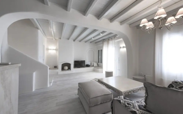 Amaris Residence
