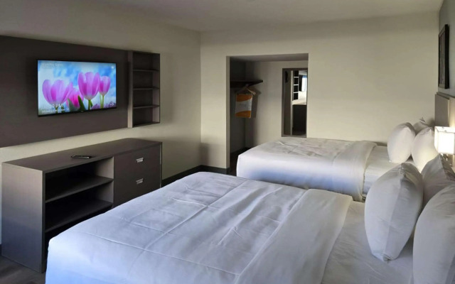Comfort Inn & Suites Prince George - Fort Gregg