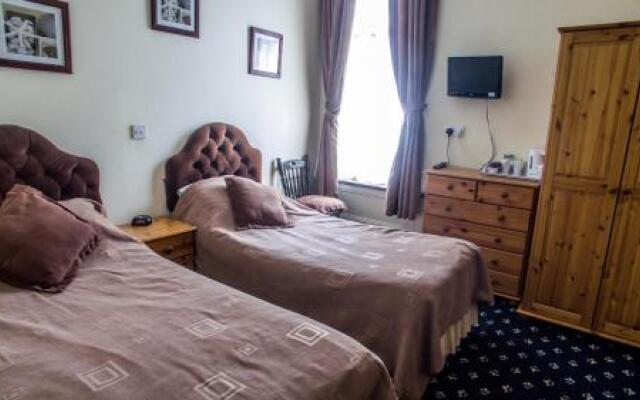 Raynscourt Lodge BB