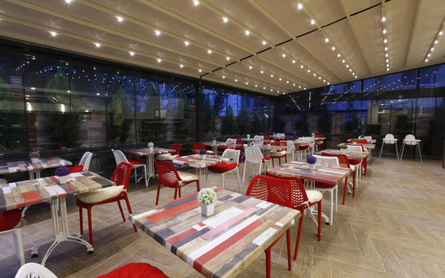Buca Residence Hotel