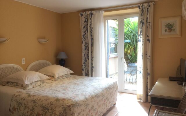 Hotel Le Suquet Cannes