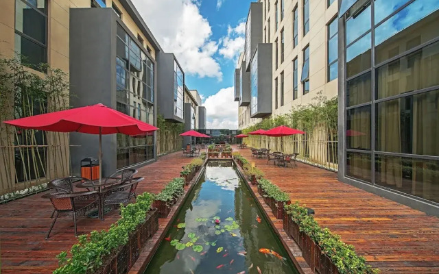 Novotel Shanghai International Tourism Zone North