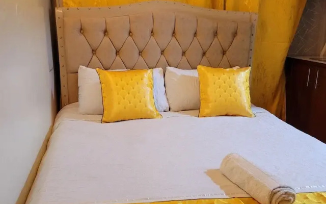 Sunrise Suites