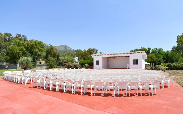 Marina Torre Navarrese Resort